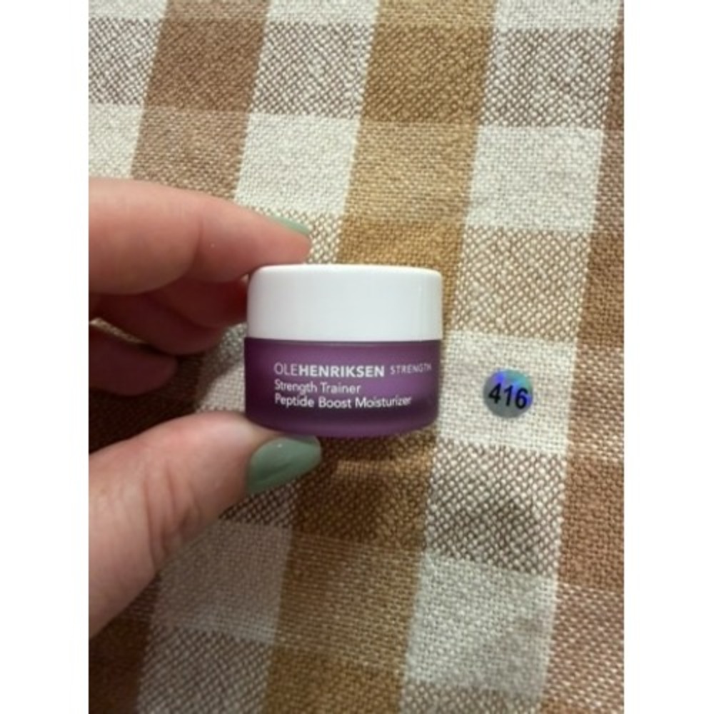 Ole Henriksen Strength Trainer Peptide Boost Moisturizer Mini Travel Size Cream